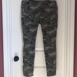 Super Skinny Camo Jeans